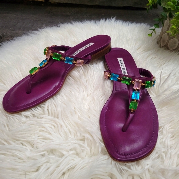 Manolo Blahnik purple thong sandal with jewel details size 38.5